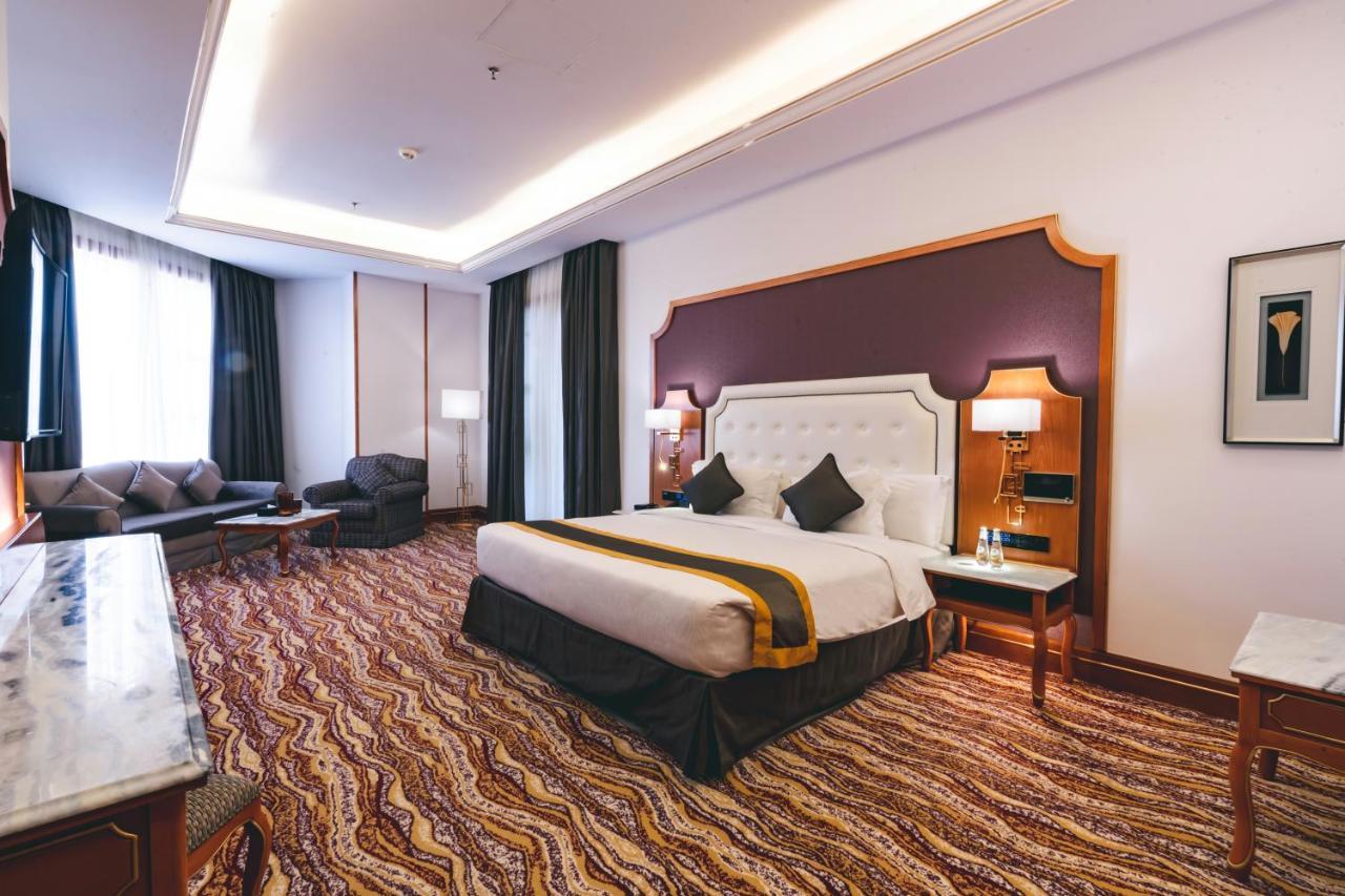 Iridium Hotel Ta'if Bagian luar foto
