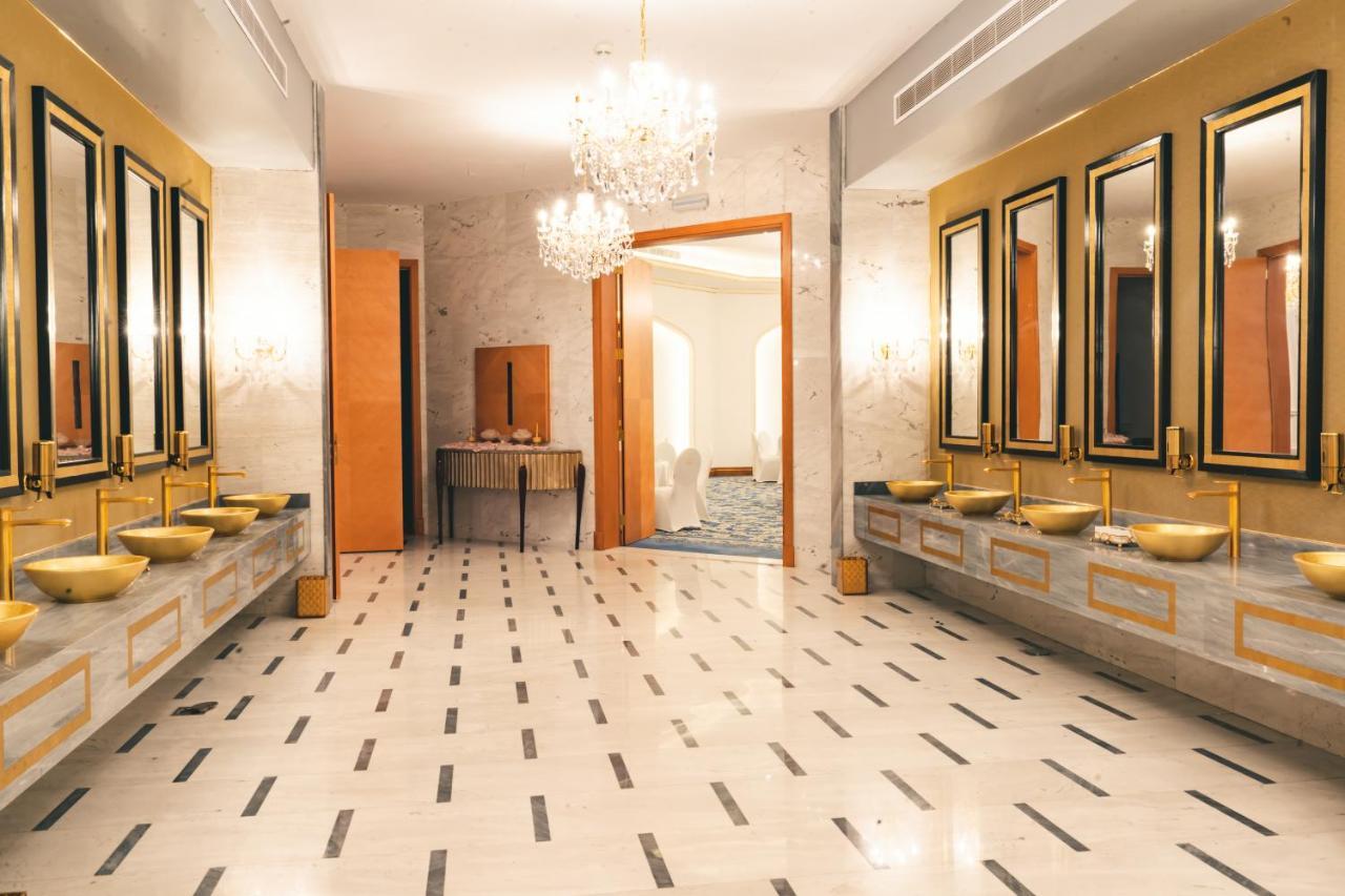 Iridium Hotel Ta'if Bagian luar foto