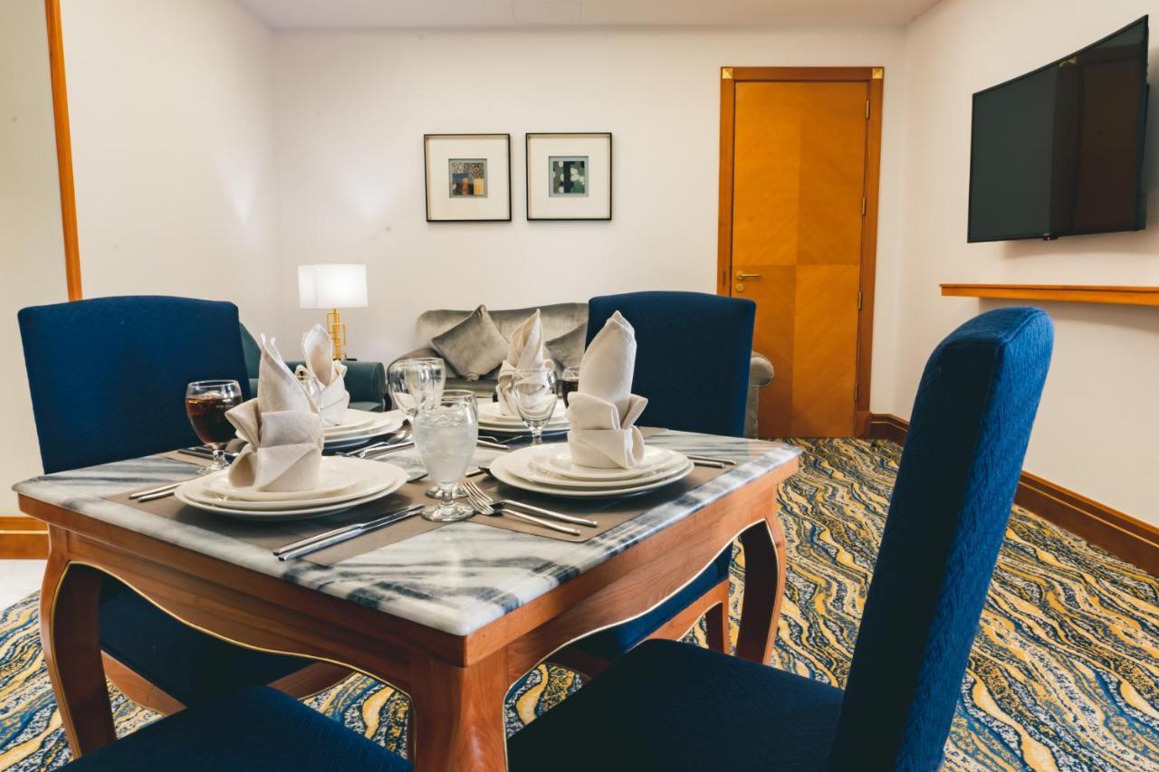Iridium Hotel Ta'if Bagian luar foto