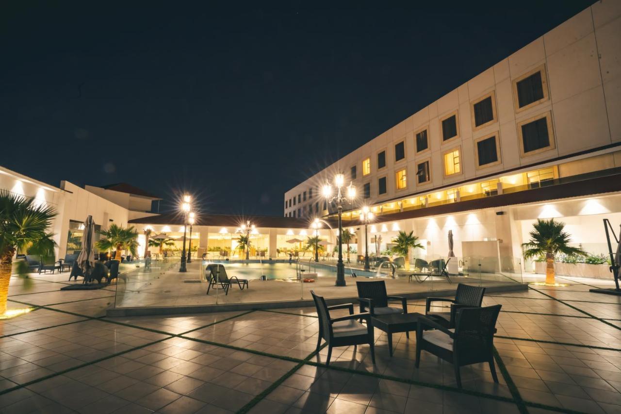 Iridium Hotel Ta'if Bagian luar foto