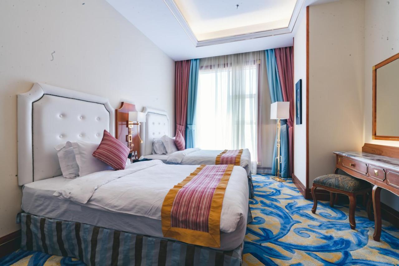 Iridium Hotel Ta'if Bagian luar foto